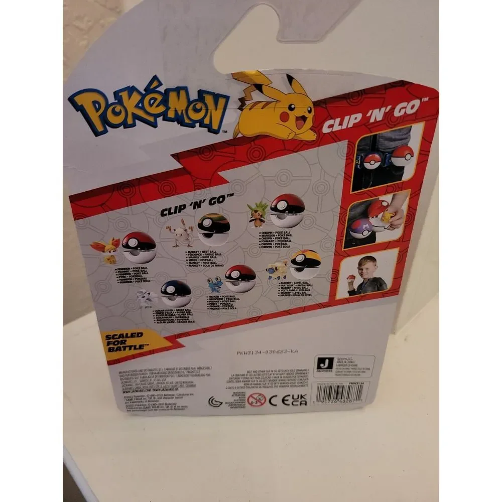 Pokemon Clip 'N' Go CHESPIN‎ and Poke Ball Mini Action Figure Toy